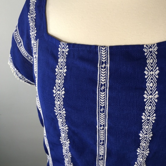 A Beautiful Soul embroidery square neck drawstring - Picture 2 of 15